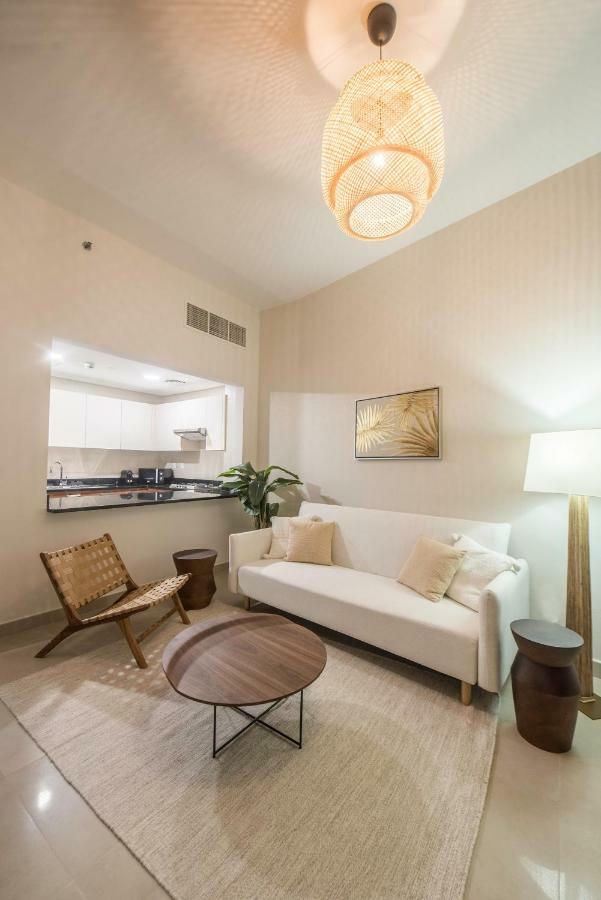 Fantastay Sparkle Tower Luxury 1 Br Dubai Exterior foto