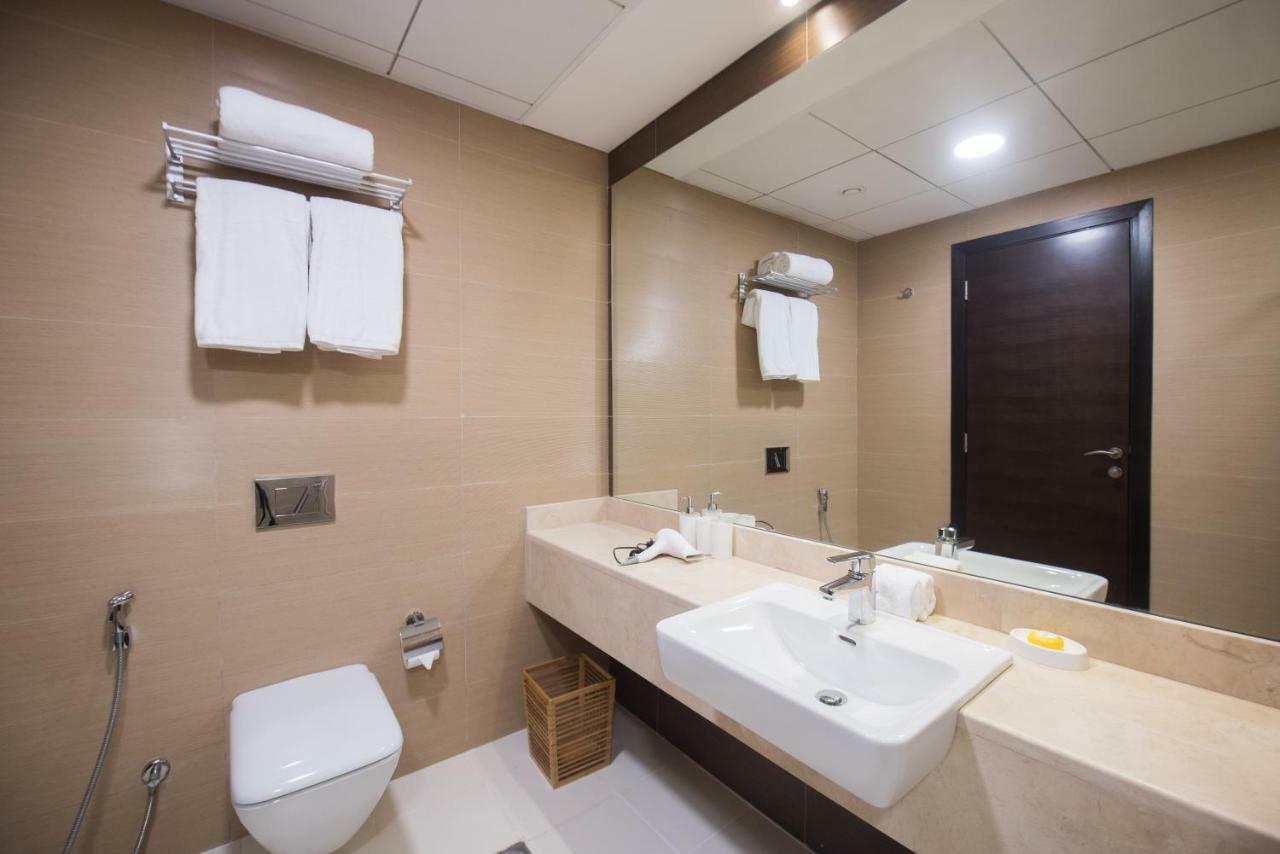 Fantastay Sparkle Tower Luxury 1 Br Dubai Exterior foto